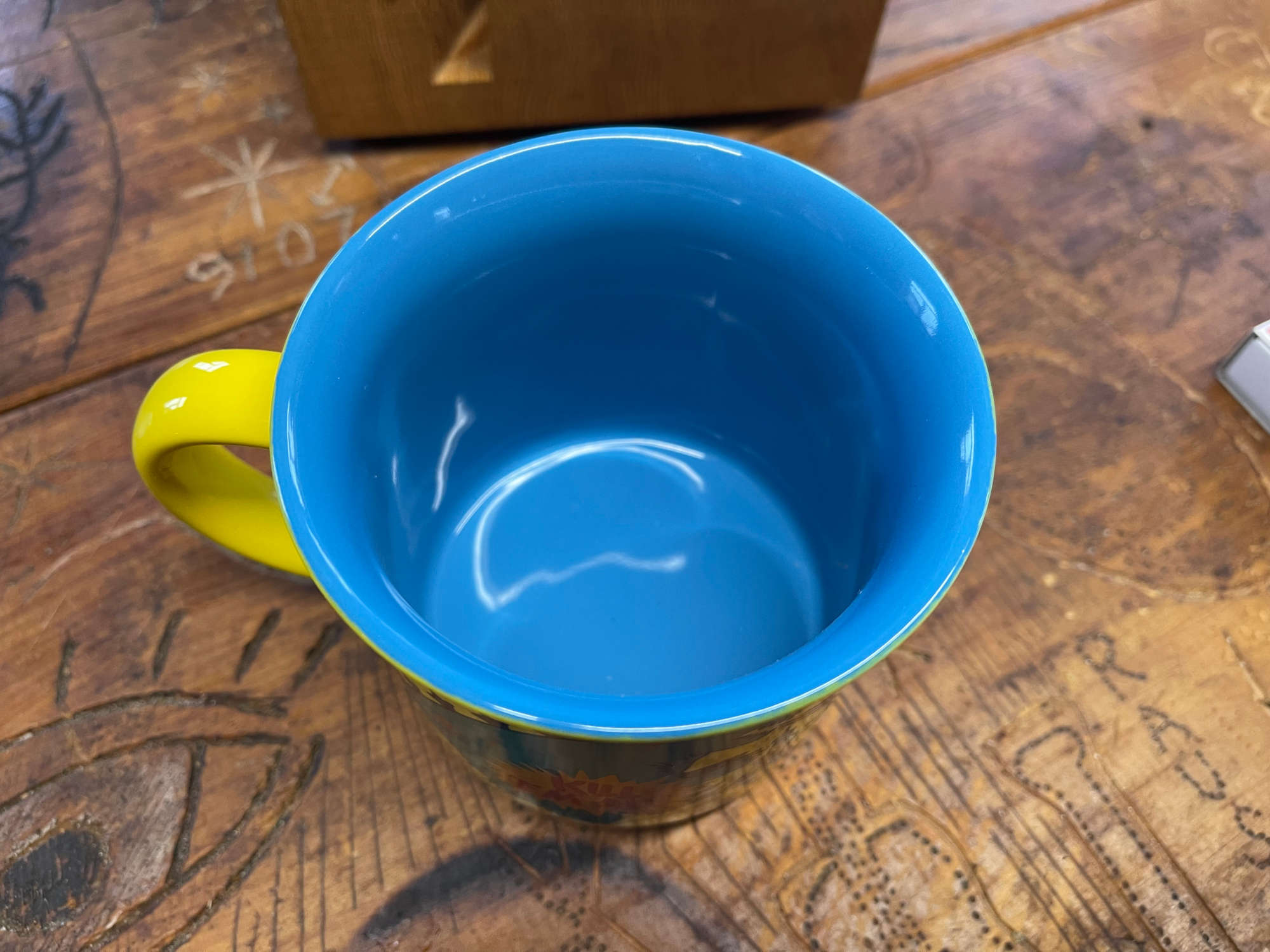 heldbergs-tassen-attack-on-tokyo-tasse-375-ml-keramik-kaiju image 6