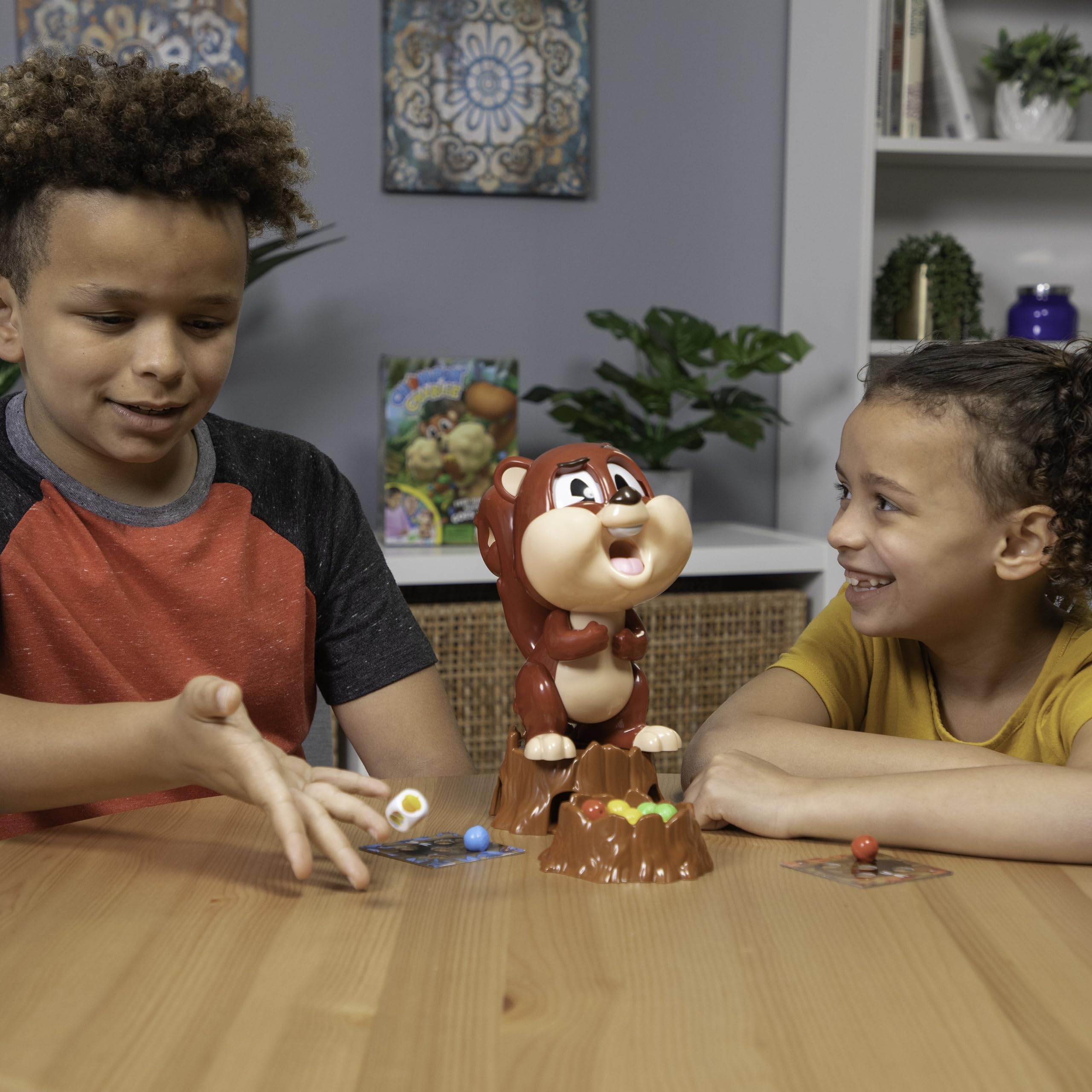 goliath-mampfender-max-brettspiel-kinderspiel-2-4-spieler-ab-4 image 4