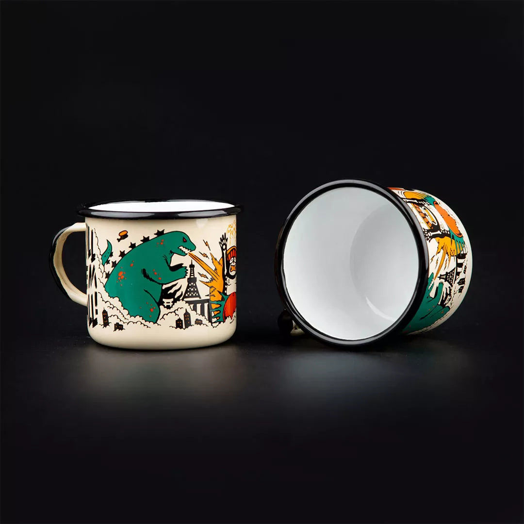 heldbergs-tassen-attack-on-tokyo-emailletasse-500-ml-kaiju image 1