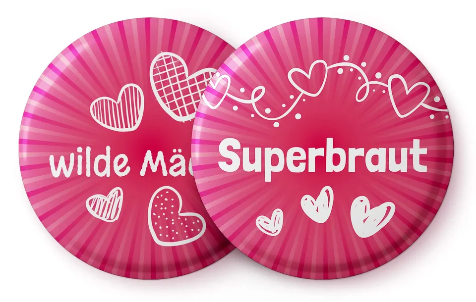 spielehelden-jga-frauen-buttons-12er-set-superbraut-wilde-m-dels-56mm image 1