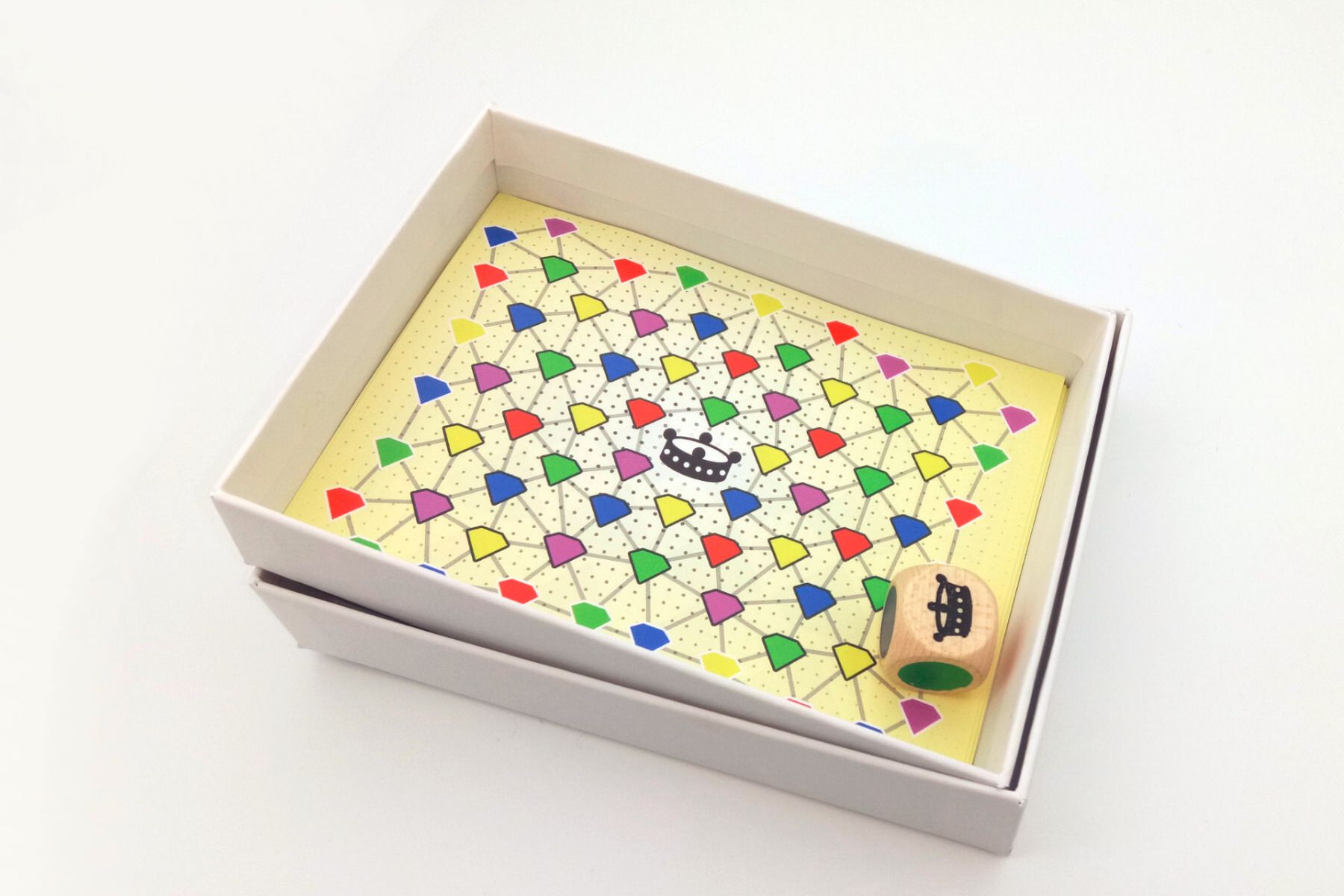 m-cke-mini-spiele-schatzkammer-kartenspiel-familie image 2